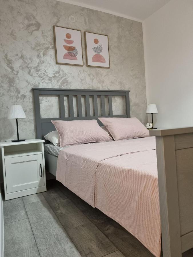 Apartman Ivano Cres Lägenhet Exteriör bild