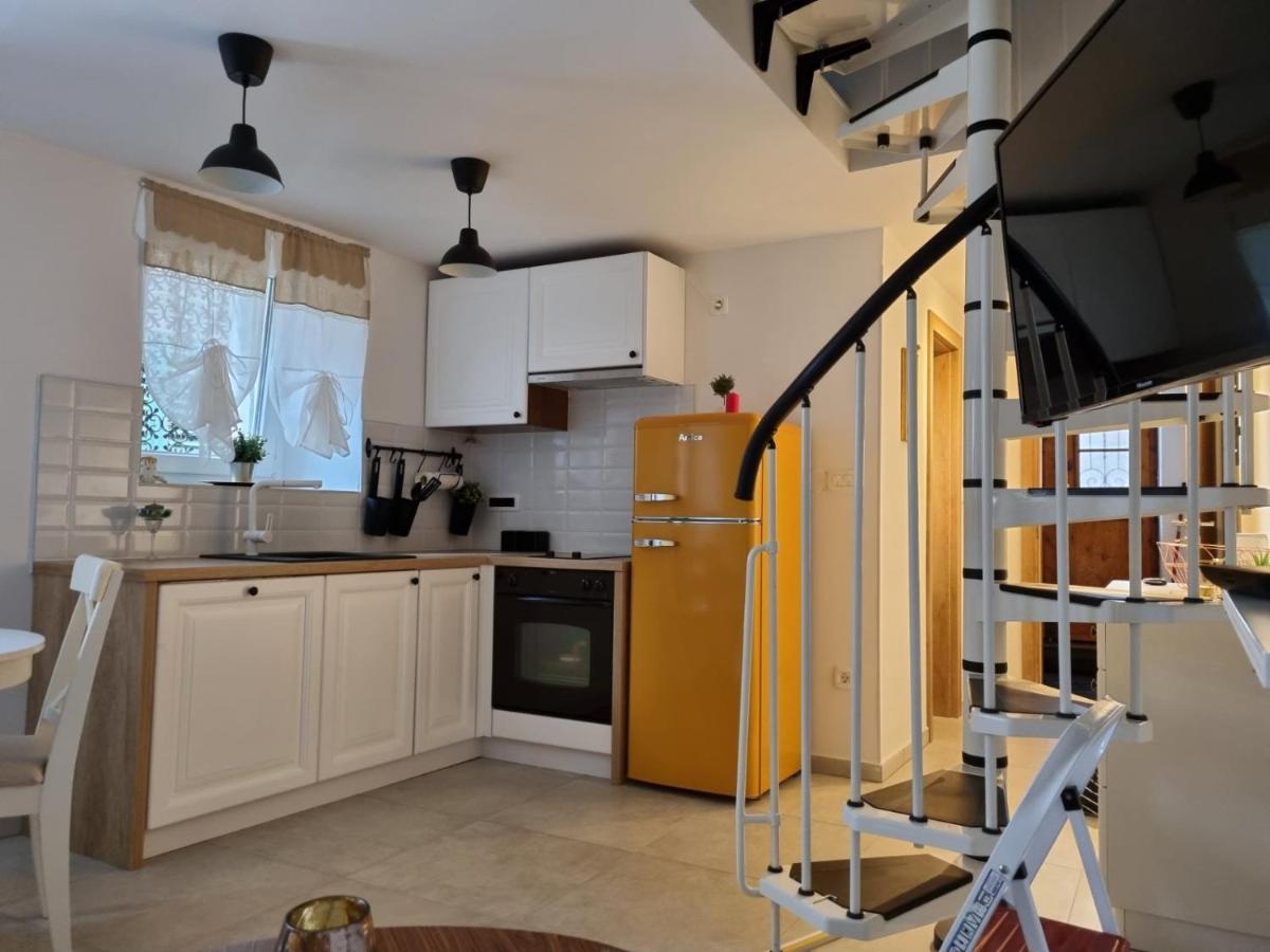 Apartman Ivano Cres Lägenhet Exteriör bild